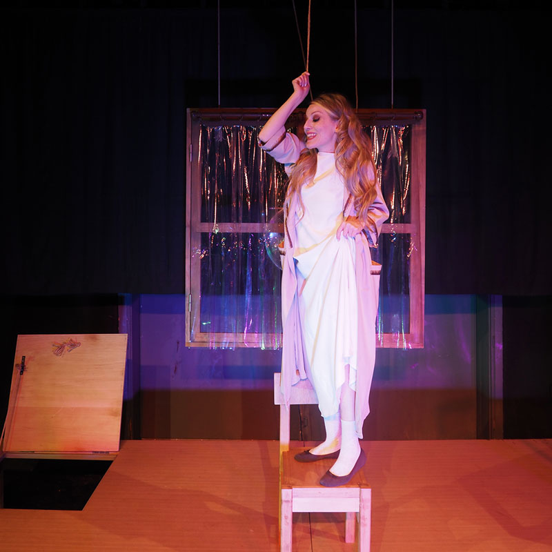 Birsen Karacan sahne fotoğrafı